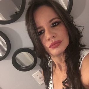 Meet your Posher, Morena