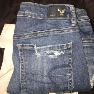 Blue high waisted American Eagle skinny jeans
