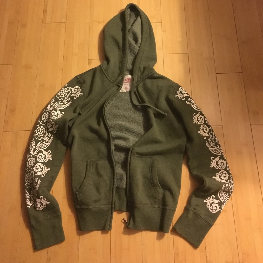 Beachy hoodie