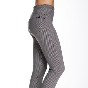 Sanctuary Houndstooth Patterned Leggings