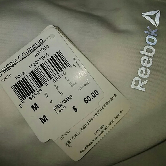 Reebok Crop Top Shirt Adidas Nike GymShark NWT - Picture 3 of 3