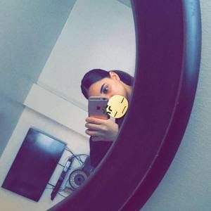 Meet your Posher, Jen