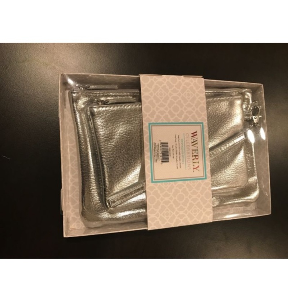 Pouches - Picture 2 of 2