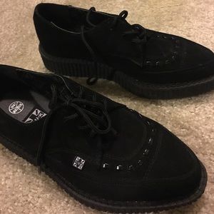 TUK creepers pointed black suede with laces size