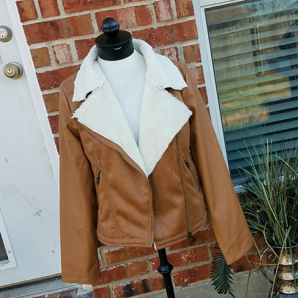 New Look Jackets & Blazers - 🌹 NWT Faux Suede Tan Leather Fur Lined Jacket