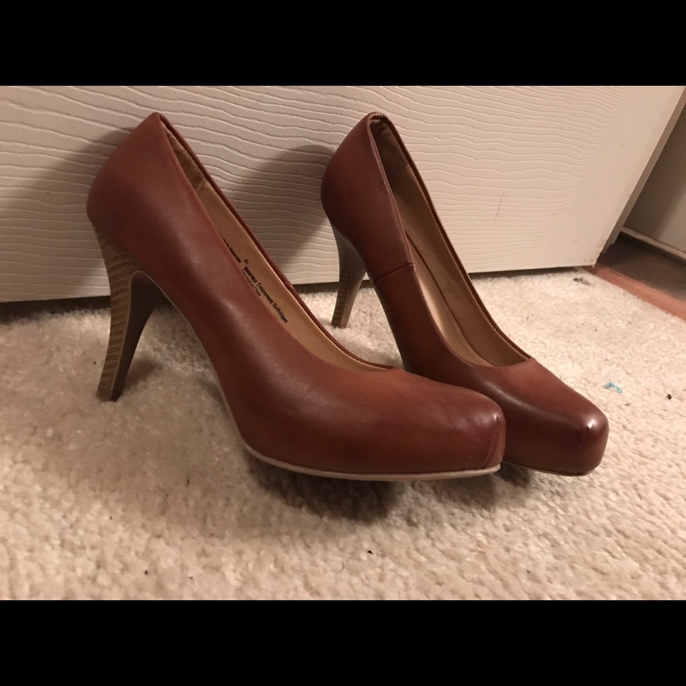 Mossimo brown heels