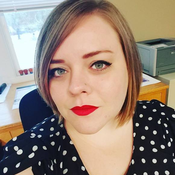 Meet your Posher, Marita - Picture 1 of 1