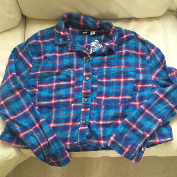 BRAND NEW urban outfitters cropped plaid flannel - Picture 3 of 5
