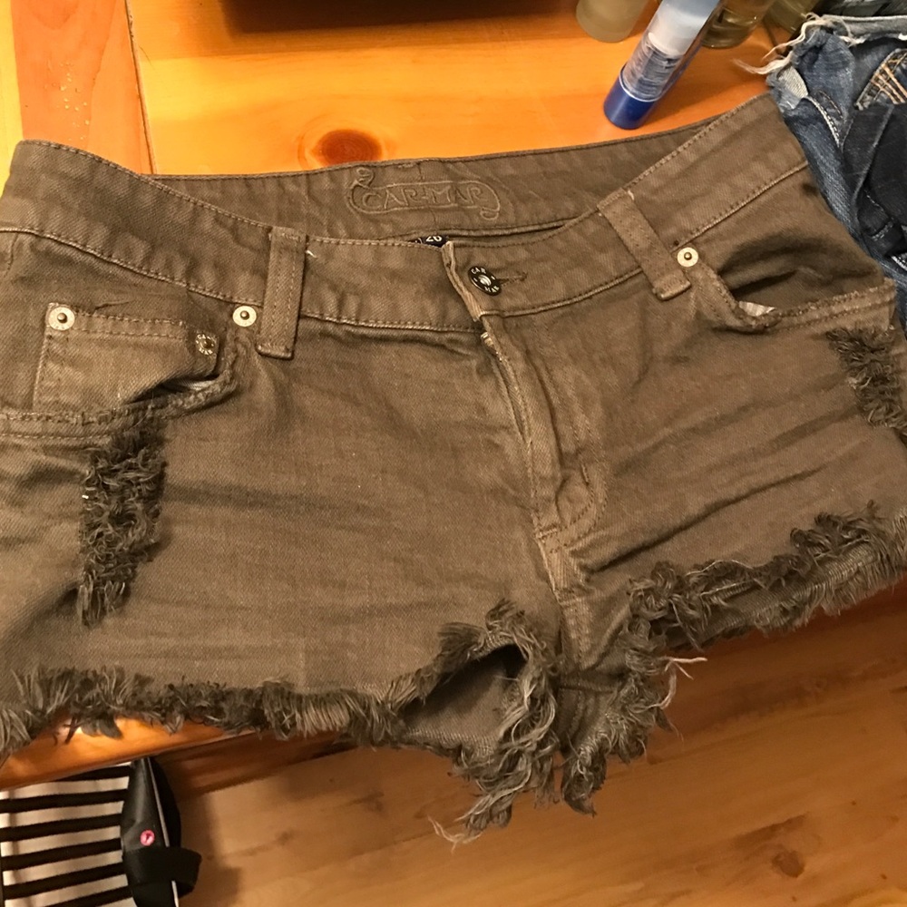 LF CarMar Olive Short size 26