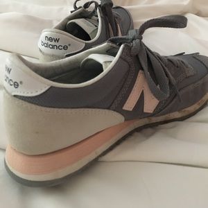 new balance tennis shoes