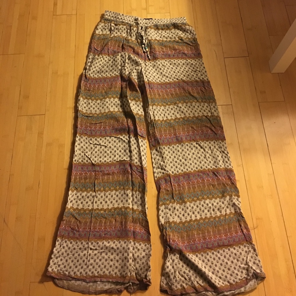Beachy palazzo pants