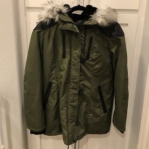Forever21 Green Jacket with fur