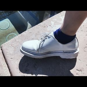 Dr Martens pure white 3 eyelets shoes