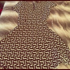 Geometric mini dress black and white