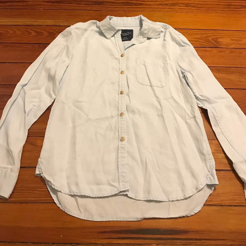 American Eagle Button Down