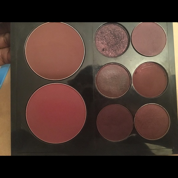 SOLD!Burgundy - Create your own palette - Picture 2 of 4