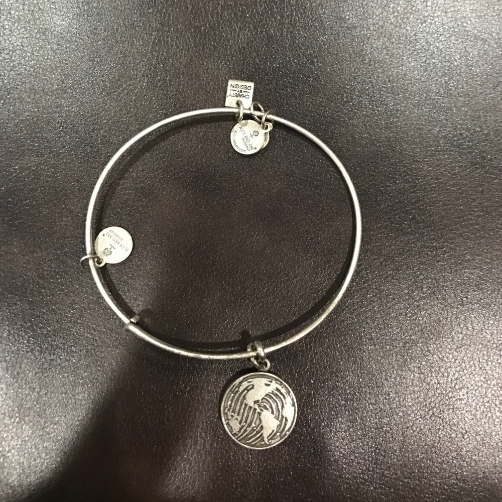 Alex & Ani Thumbprint bracelet