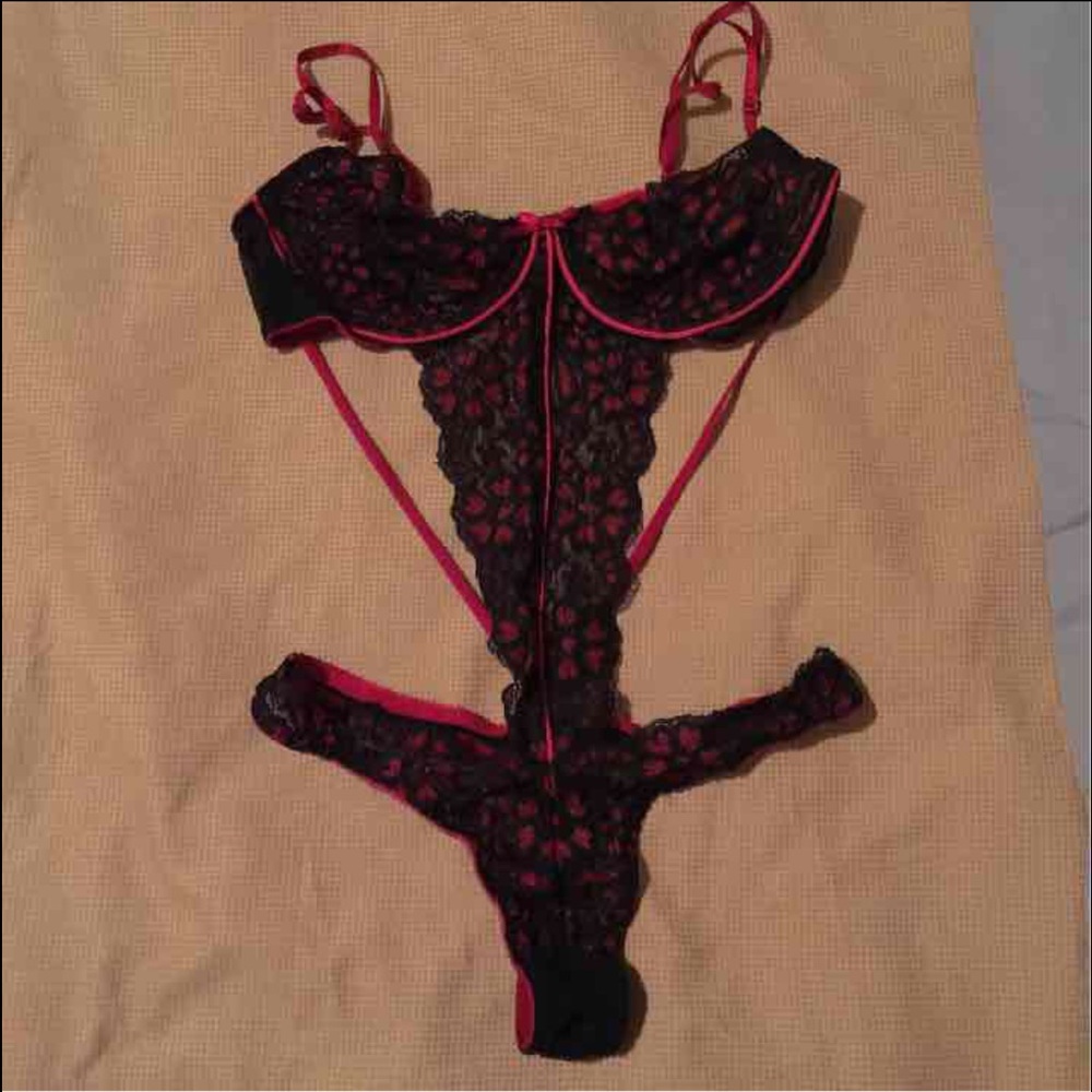 Lace teddy