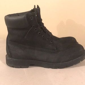 Black Timberland  6" Boots