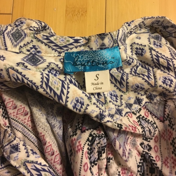 Funky blouse - Picture 2 of 2