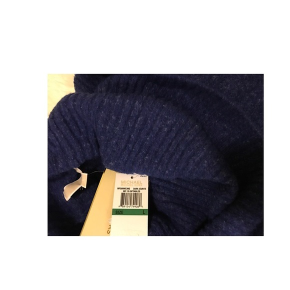 Michael Kors Sweater - Picture 3 of 3