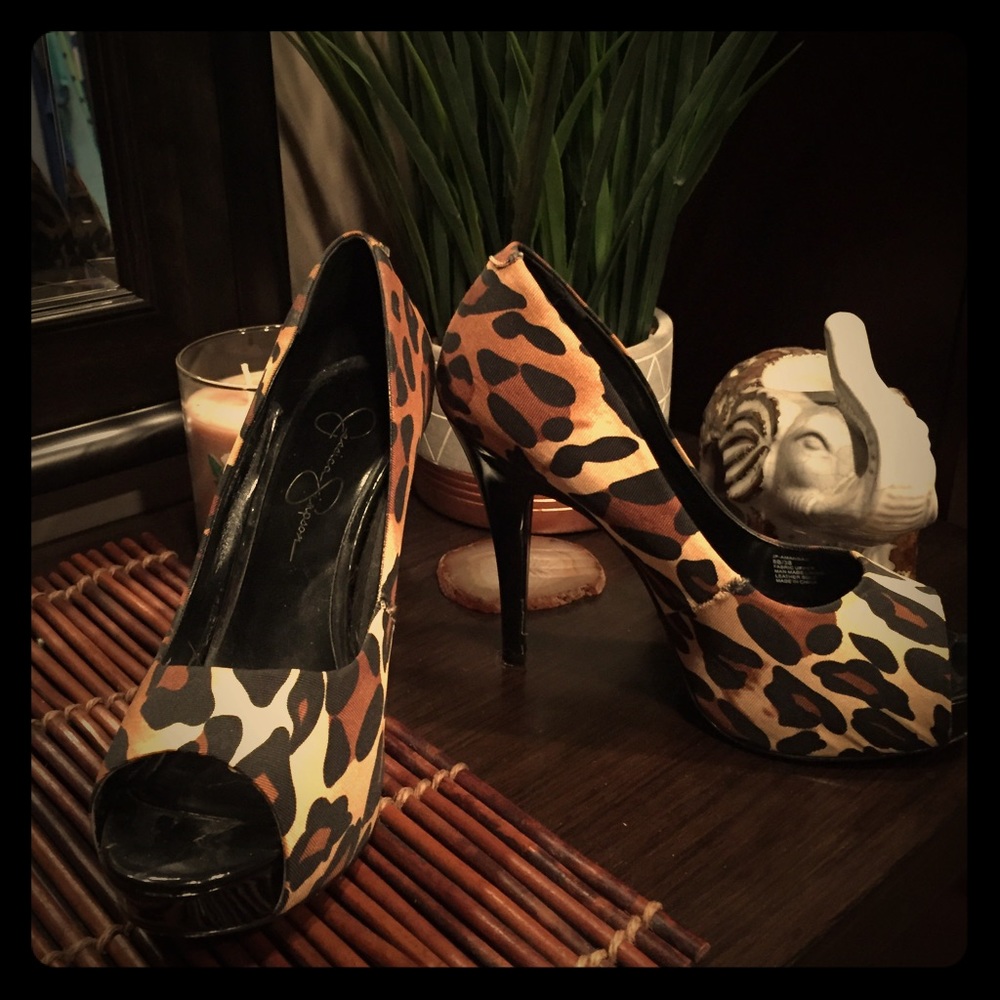 Jessica Simpson heels