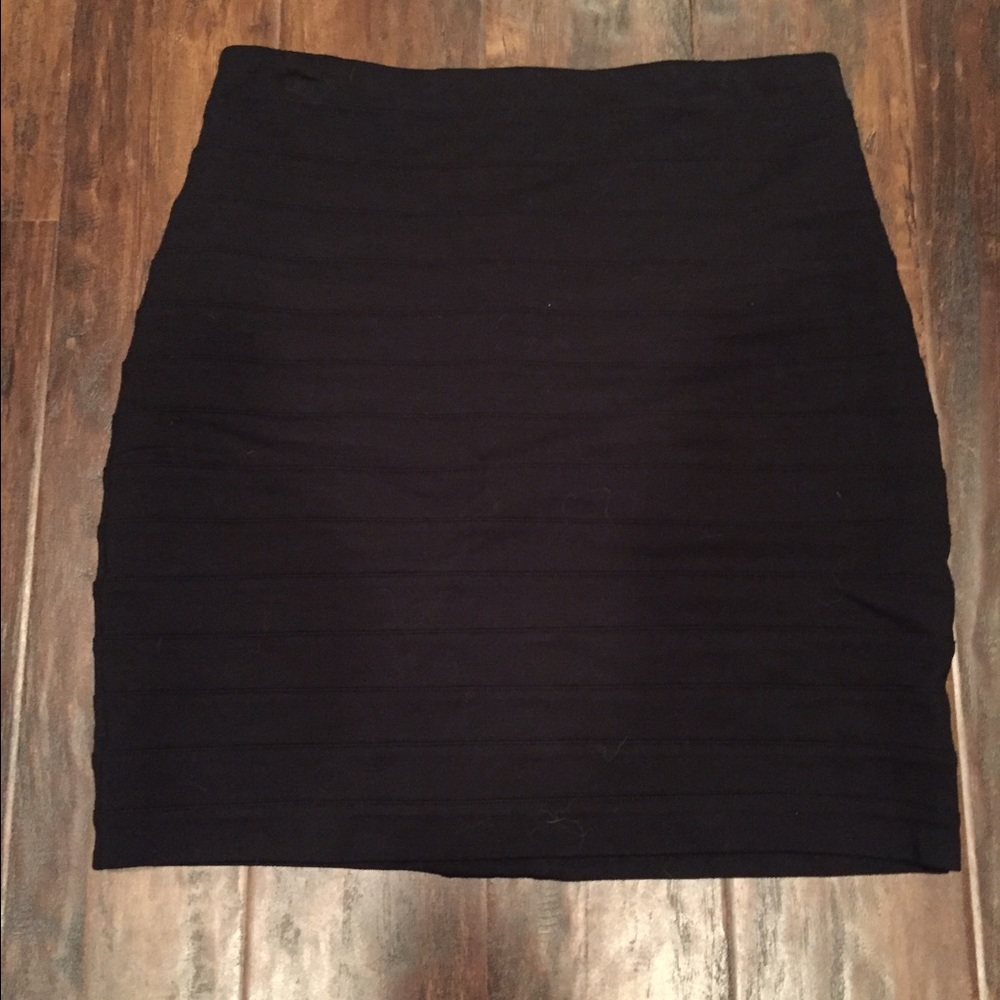 Express skirt size 6