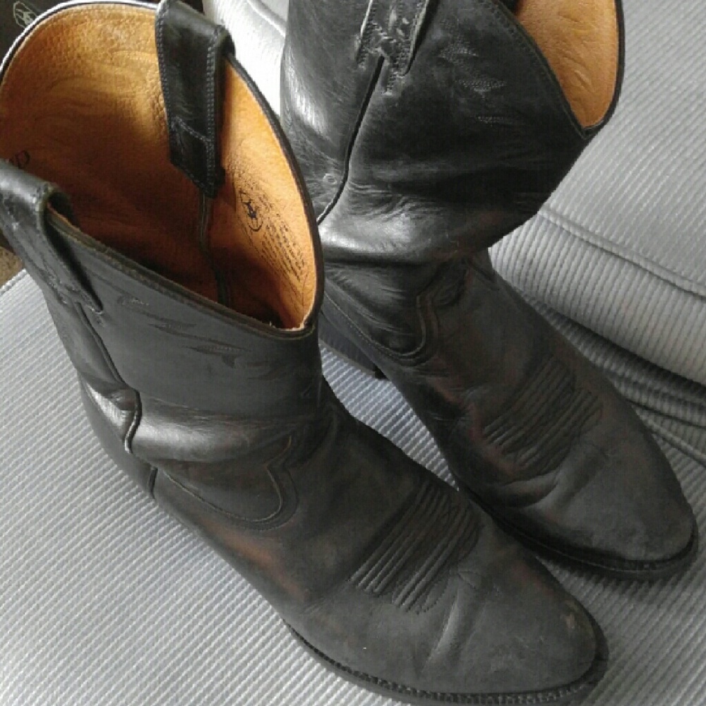 Men's Ariat boots size 12 D