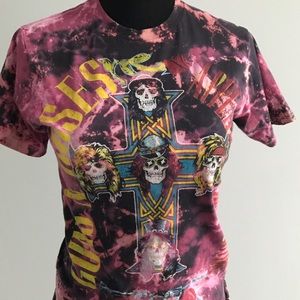Hand dyed guns and roses tee