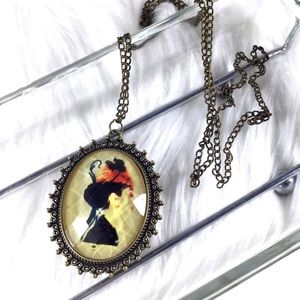 Audrey Hepburn Retro Cameo Antique Brass Necklace Audrey Hepburn Retro Cameo Antique Brass Necklace