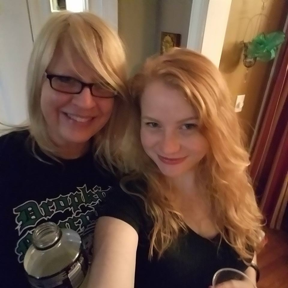 Meet your Posher, Carly