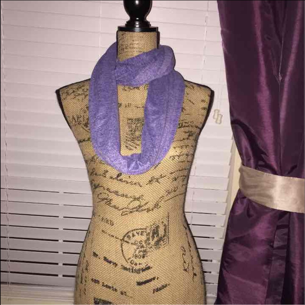 NüRoo Nursing Scarf