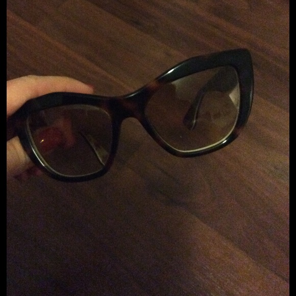 Miu Miu NBW Sunglasses - Picture 3 of 4