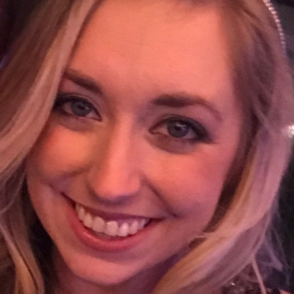 Meet your Posher, Briana