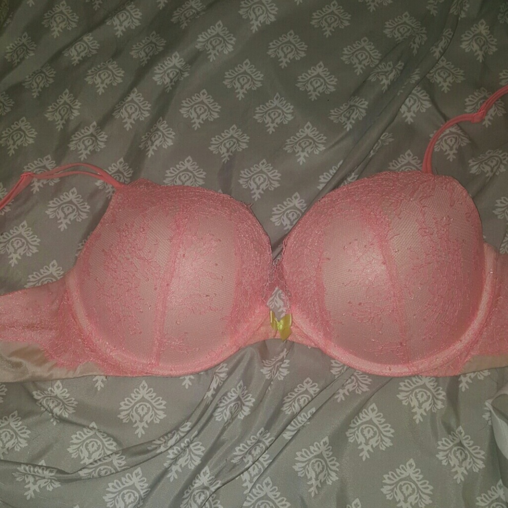 Victoria Secret Very Sexy Push Up