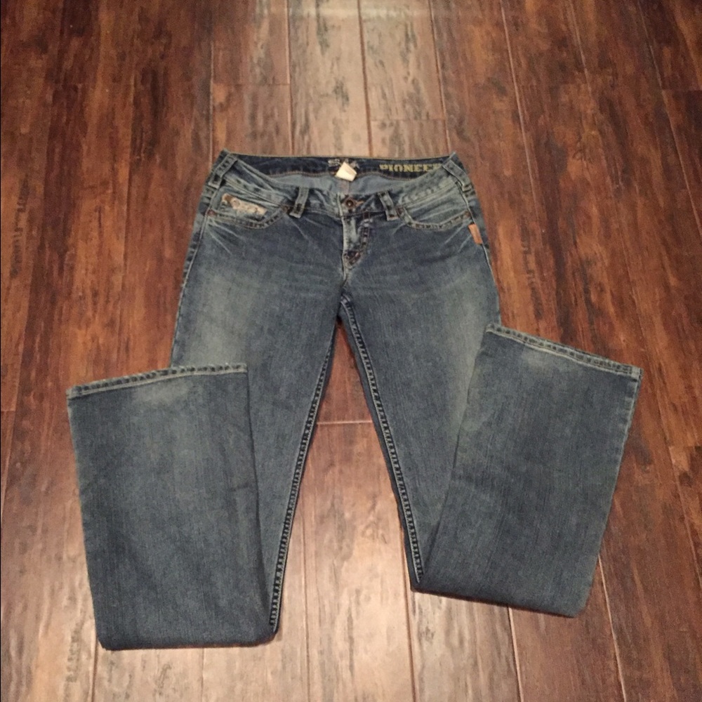 Silver Pioneer jeans size 29