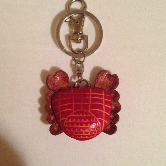 Handmade crab keychain ❤ - Picture 2 of 2