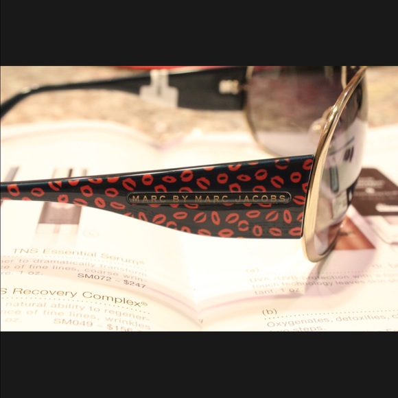 new with tag marc by marc jacobs sunglasses main image 6