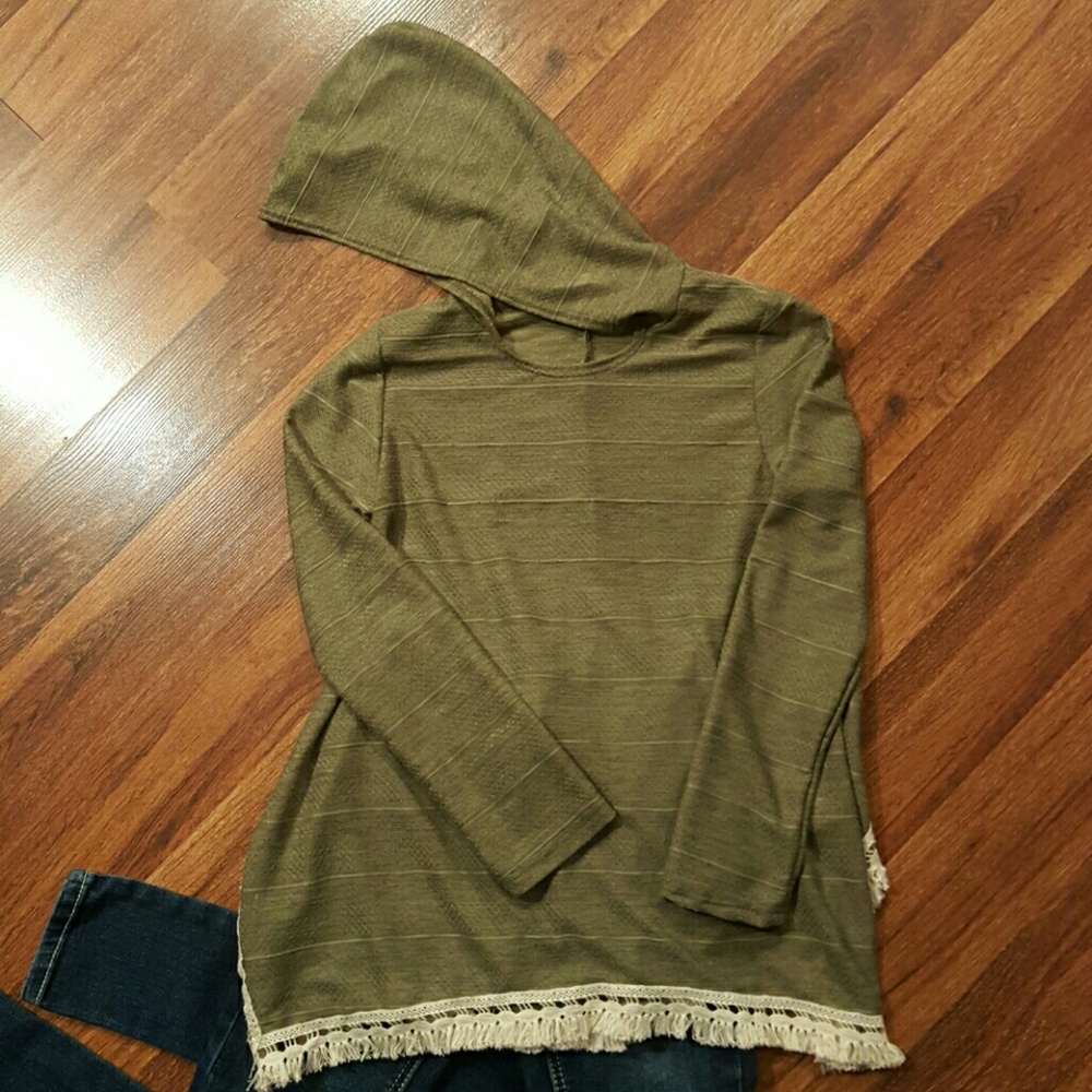 NWOT Rustic Hoodie