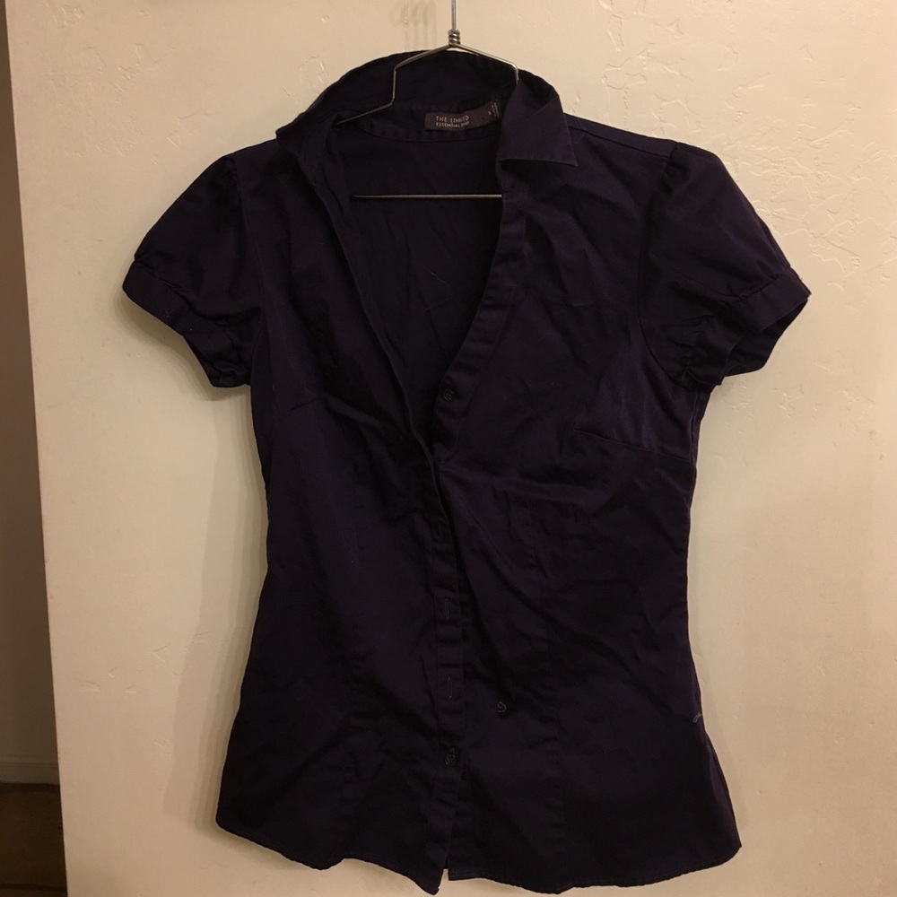 The limited essential shirt