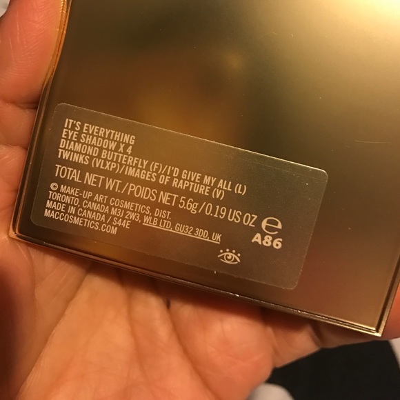 MAC Mariah Carey eye shadow quad in ITS EVERYTHING - Picture 3 of 3