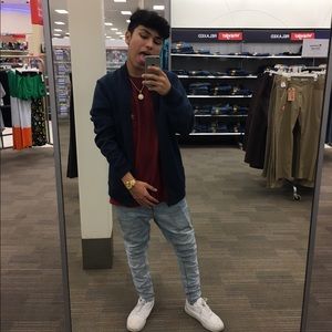 Meet your Posher, Robin