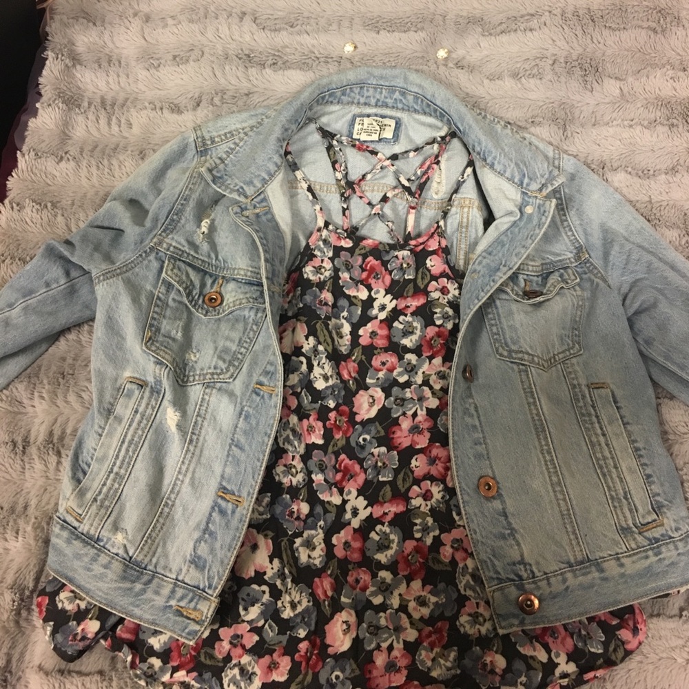 Floral Hollister tank top