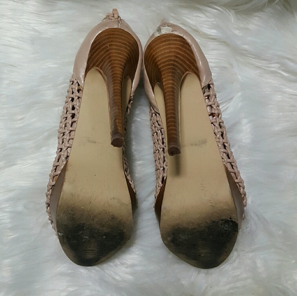 Caged/woven platform - Picture 4 of 4