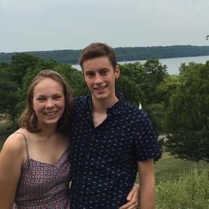 Meet your Posher, Rachel