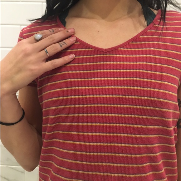 Vintage Tops - 90's Vintage Striped Tee Vintage Tops - 90's Vintage Striped Tee