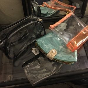 Set of 4 Makeup Bags🌷🌸