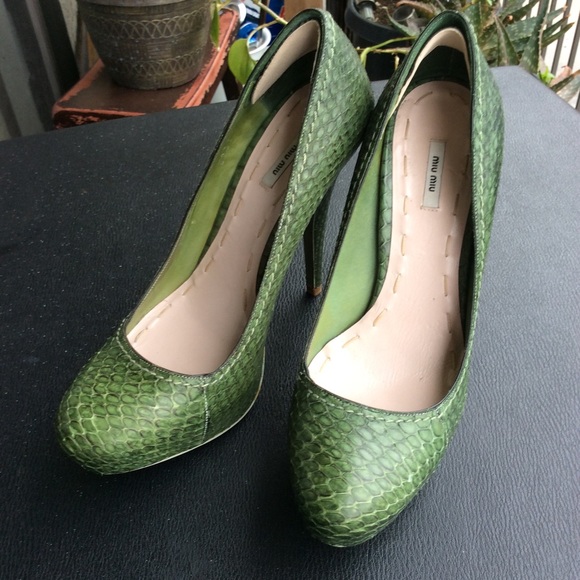 miu miu snakeskin shoes