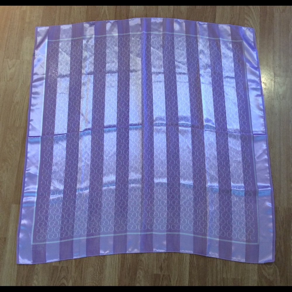 GUCCI Lavender Silk Scarf