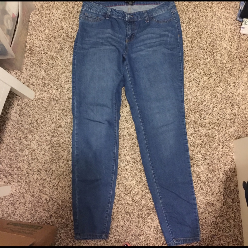 Skinny jeans